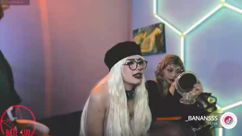 Beth   online show from 20, 10, 2025