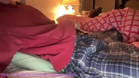 Snapshot of princespeaches chatting on 11, 11, 2025 Peaches online show from 11, 11, 2025