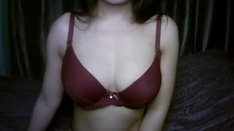 Snapshot of princess916446 chatting on 26, 5, 2026 princess online show from 26, 5, 2026
