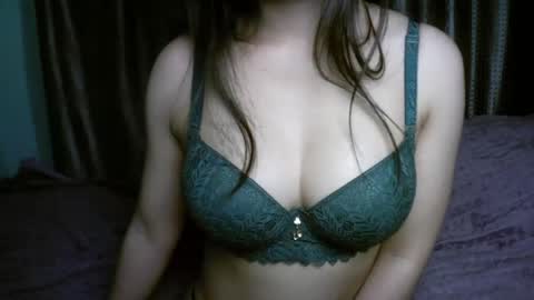 Snapshot of princess916446 chatting on 27, 5, 2026 princess online show from 27, 5, 2026