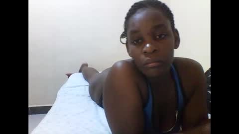 Snapshot of princess_cutie chatting on 17, 5, 2026 princess online show from 17, 5, 2026
