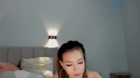 Princess Diana online show from 18, 12, 2024