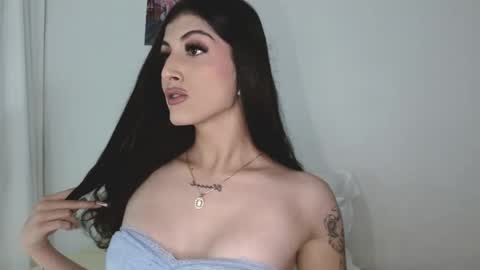 Sophie online show from 4, 12, 2025