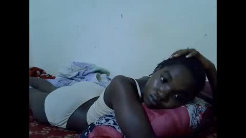Snapshot of princess_scovia chatting on 19, 5, 2026 princess_scovia online show from 19, 5, 2026