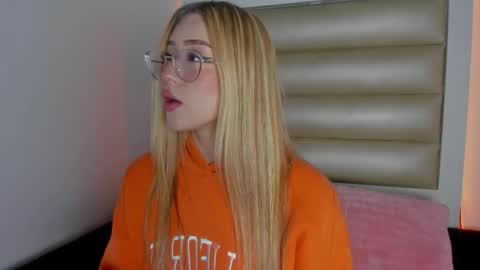 princess_tokyo_ online show from 12, 1, 2026