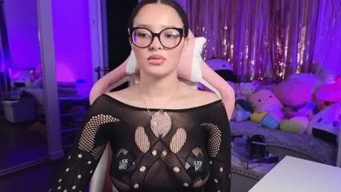 Snapshot of princessamberrrxo chatting on 9, 4, 2026 Amber online show from 9, 4, 2026