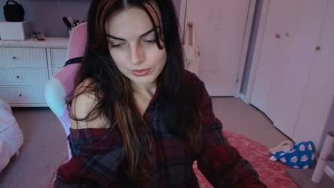 Snapshot of princesselysia99 chatting on 24, 6, 2026 Princess Elysia online show from 24, 6, 2026