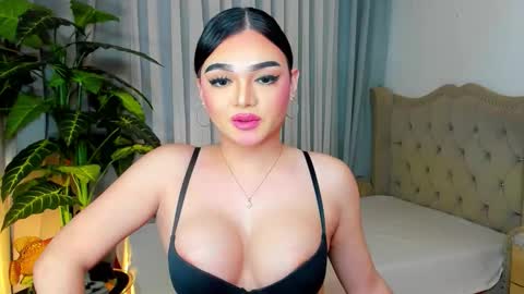 PrincessDONT FORGET TO FOLLOW ME online show from 17, 12, 2025