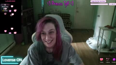 Snapshot of princesstyff chatting on 8, 5, 2026 Tyff et Blast online show from 8, 5, 2026