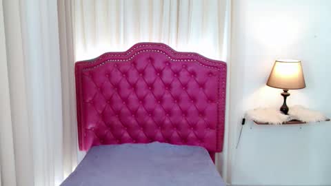 princessyanzy1 online show from 14, 4, 2026