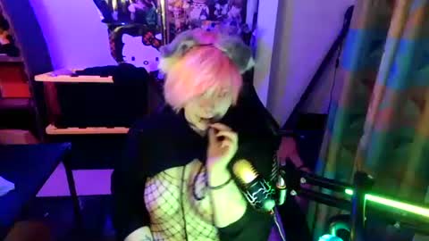 Princeton Minxxx 333 online show from 7, 2, 2025