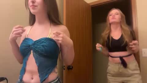 Snapshot of prism50 chatting on 27, 9, 2025 Prism online show from 27, 9, 2025