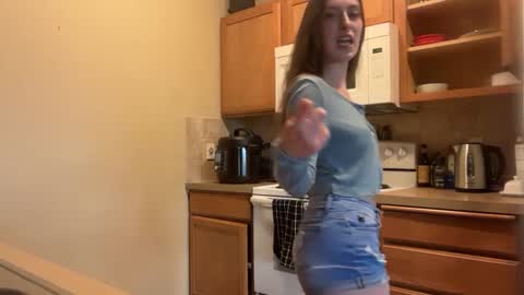 Snapshot of prism50 chatting on 29, 9, 2025 Prism online show from 29, 9, 2025