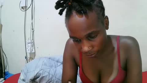 pritty_amber online show from 16, 4, 2026