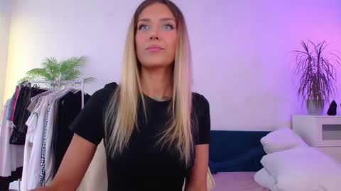Snapshot of private_call chatting on 26, 5, 2026 Nansy online show from 26, 5, 2026