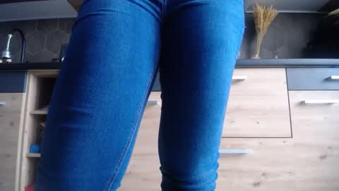 Space online show from 6, 2, 2026