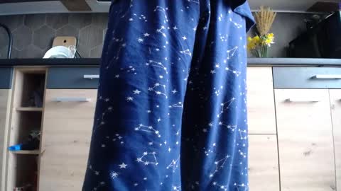 Space online show from 8, 4, 2026