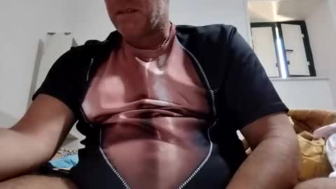 Snapshot of privatetour369 chatting on 31, 5, 2026 privatetour369 online show from 31, 5, 2026