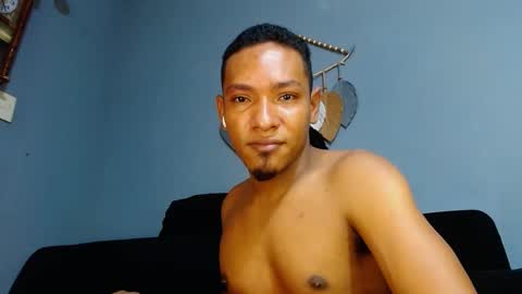 Grande y Gruesa online show from 20, 1, 2025