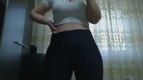 Pryncess sweety online show from 6, 3, 2025