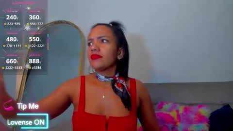 Snapshot of psique_naughty2 chatting on 14, 5, 2026 psique_naughty2 online show from 14, 5, 2026