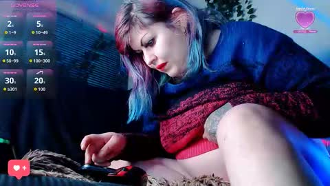 Snapshot of psychobitch69 chatting on 11, 11, 2025 OlivePsy online show from 11, 11, 2025