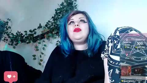 Snapshot of psychobitch69 chatting on 2, 12, 2025 OlivePsy online show from 2, 12, 2025