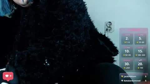 Snapshot of psychobitch69 chatting on 16, 12, 2025 OlivePsy online show from 16, 12, 2025