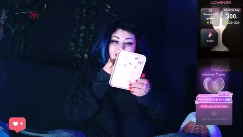 Snapshot of psychobitch69 chatting on 11, 1, 2026 OlivePsy online show from 11, 1, 2026