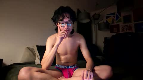 publicplayyy online show from 26, 4, 2026