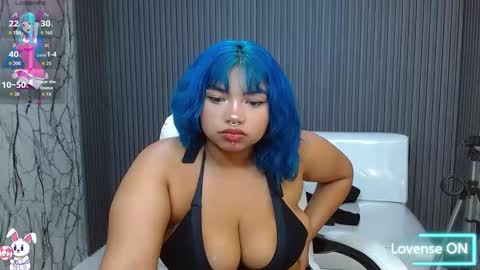 pucaquiereagaru18 online show from 10, 9, 2025