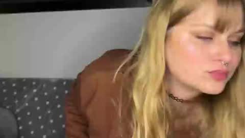 Snapshot of puckxbunnyy chatting on 26, 10, 2025 Bunny online show from 26, 10, 2025