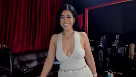 Snapshot of puffy_love chatting on 8, 2, 2026 MissPuffyLove online show from 8, 2, 2026