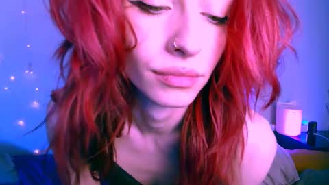 Snapshot of pufpufog chatting on 21, 2, 2025 EsteticHouse online show from 21, 2, 2025