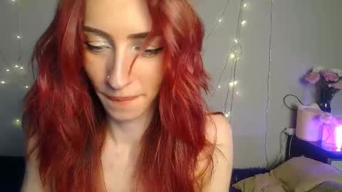 Snapshot of pufpufog chatting on 28, 2, 2025 EsteticHouse online show from 28, 2, 2025