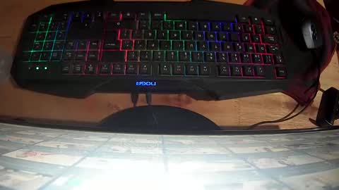 Snapshot of puky_mza chatting on 18, 12, 2024 puky_mza online show from 18, 12, 2024