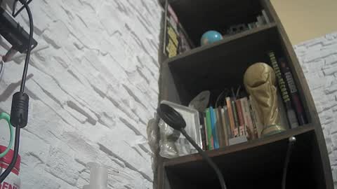 Snapshot of puky_mza chatting on 19, 12, 2024 puky_mza online show from 19, 12, 2024