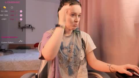 Snapshot of pumbazaebumba chatting on 15, 12, 2025 Alisa lack of vitamin D online show from 15, 12, 2025