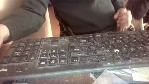 Snapshot of pup_y chatting on 3, 2, 2026 pup_y online show from 3, 2, 2026