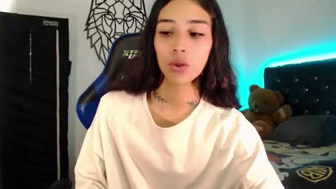 Cris online show from 6, 11, 2025