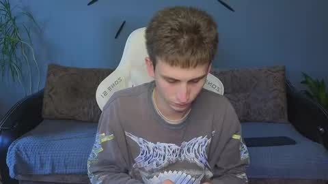 Snapshot of pupsenish chatting on 8, 6, 2026 Jesse online show from 8, 6, 2026