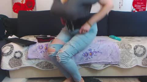 Goldie online show from 6, 4, 2026