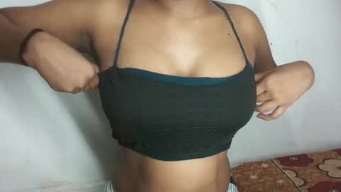Snapshot of pureelove chatting on 24, 6, 2026 Your love online show from 24, 6, 2026