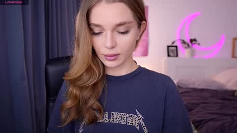 Snapshot of purple_baby chatting on 4, 2, 2025 Sasha  wait you here 6 of November. will celebrate my B- day online show from 4, 2, 2025