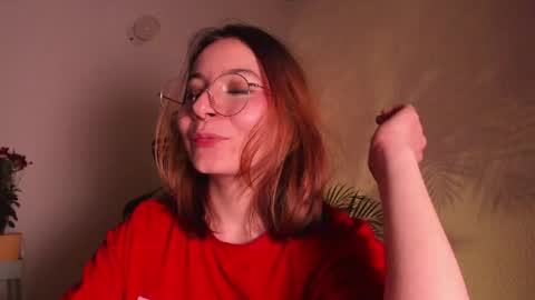 Snapshot of purple_opal chatting on 12, 3, 2025 Vero online from Tuesday to Sunday online show from 12, 3, 2025