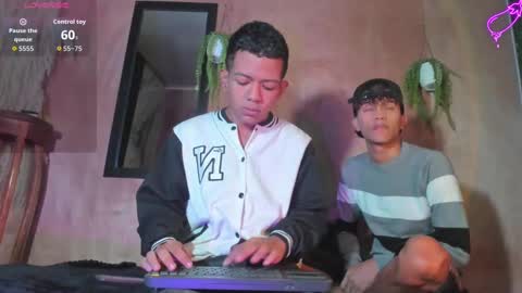 Snapshot of purple_savage chatting on 16, 10, 2025 purple_savage online show from 16, 10, 2025