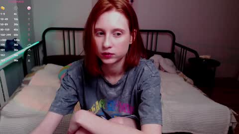 Snapshot of purplebeawer chatting on 8, 12, 2024 Francine online show from 8, 12, 2024