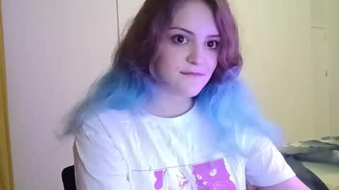 Snapshot of purpurfoxy chatting on 19, 11, 2025 Elias online show from 19, 11, 2025