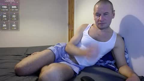 Valdis online show from 5, 10, 2025