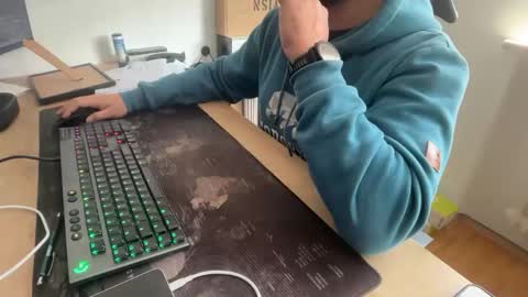 Snapshot of pussylickersucks77 chatting on 23, 3, 2026 pussylickersucks77 online show from 23, 3, 2026